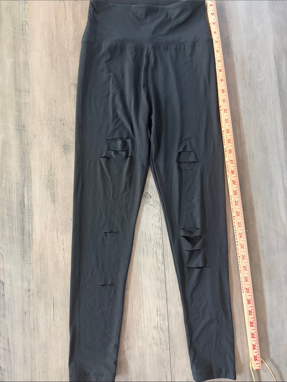 Medium Black Ripped Leggings - Soft Stretchy Comfort Halloween, rave never worn